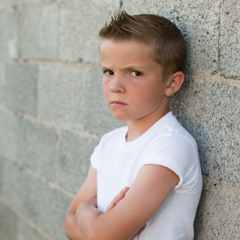 Estrategias para reaccionar cuando tu hijo te desafía - ¿Qué hacer?
