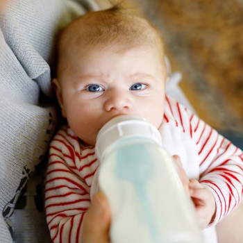 Cuando el biberón representa un riesgo para la lactancia materna