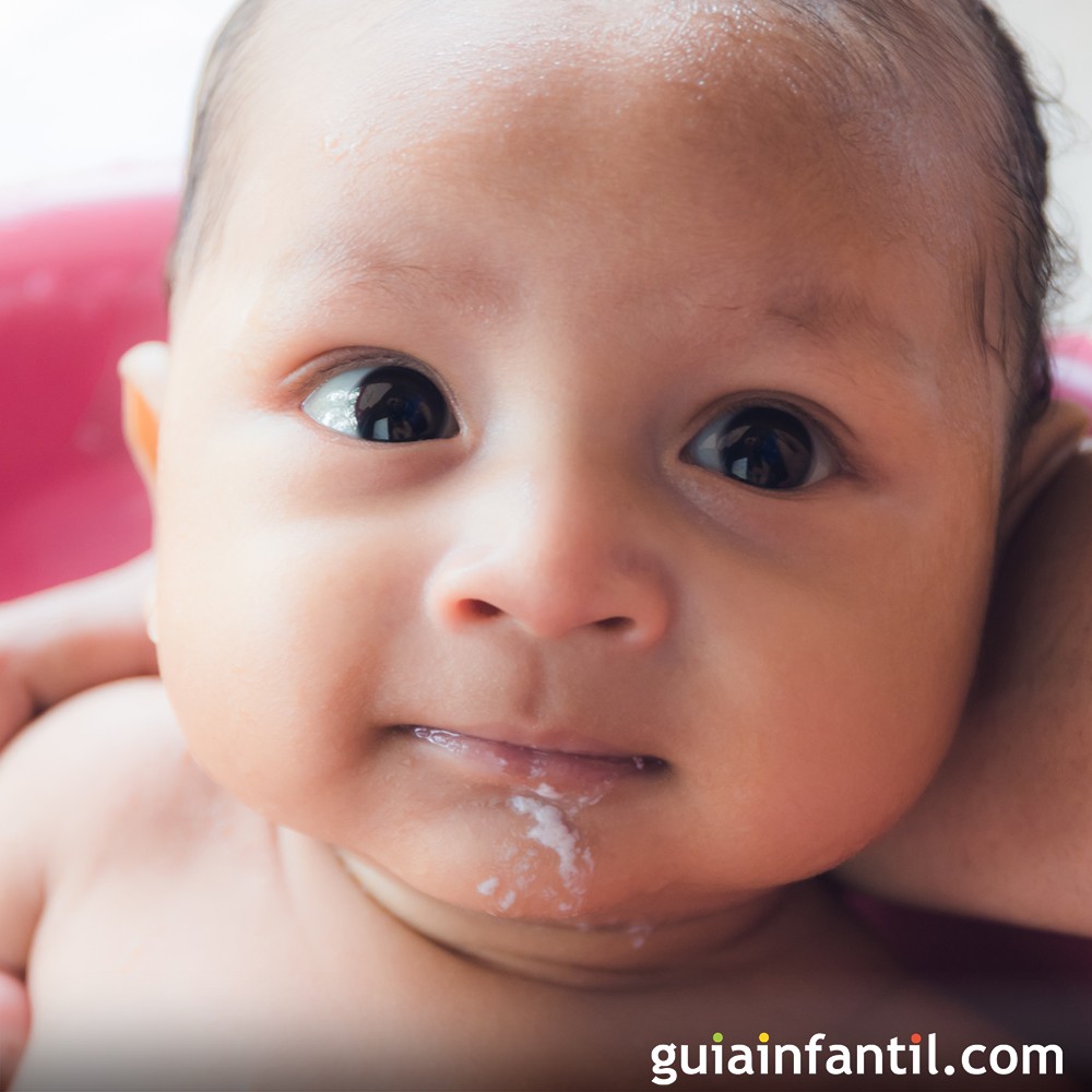 Nutriendo mi Bebé  ¿Cómo motivar a los niños para tomar agua?