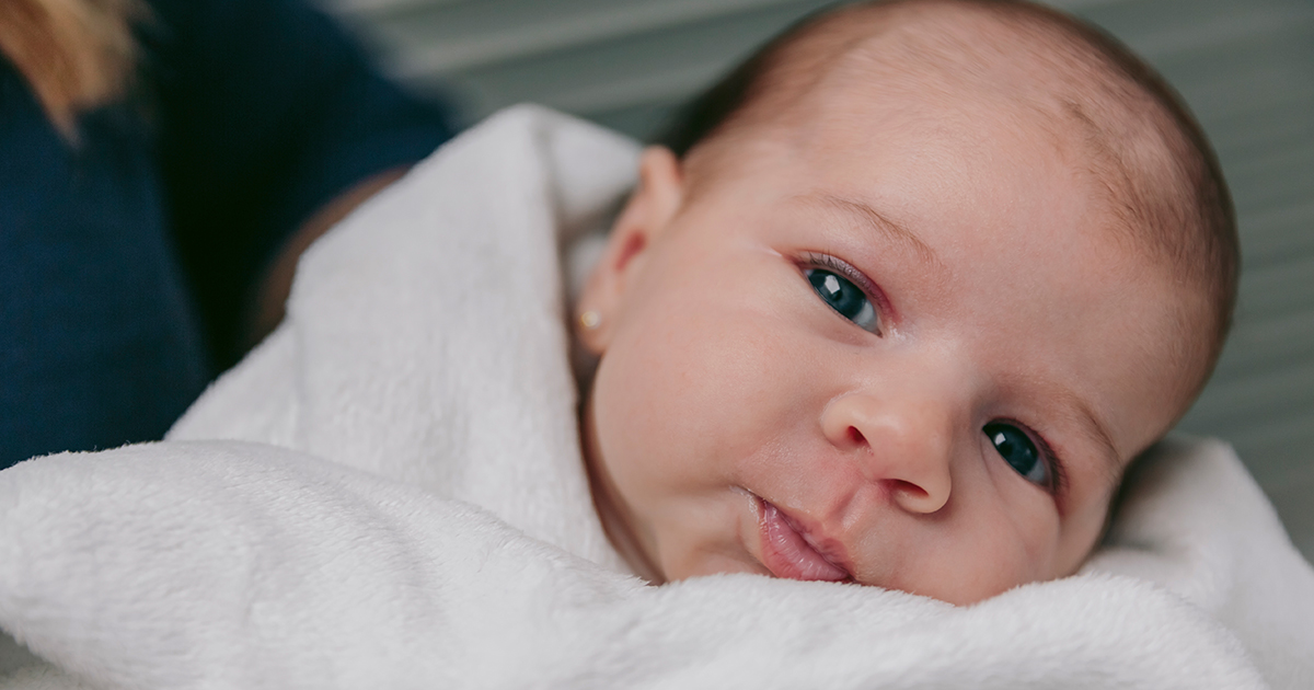 Más nombres para niñas como Amelia