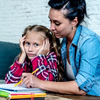 Guía para enfrentarse a la temida hora de los deberes de los niños