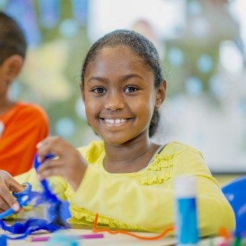 16 maravillosas ideas de manualidades con limpiapipas para niños