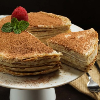 Pastel de Tiramisú con crepe