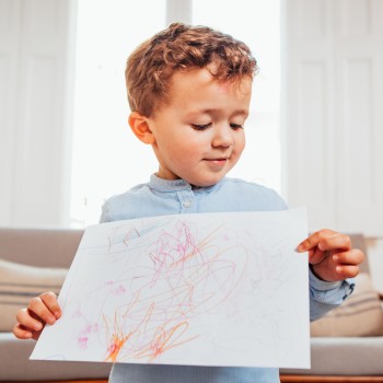 El poder de los garabatos para mejorar la concentración de los niños