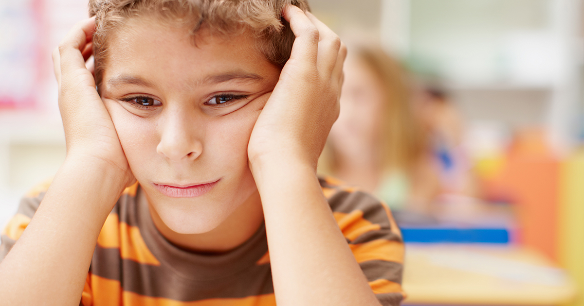 Si el hijo mayor saca mejores notas que el pequeño