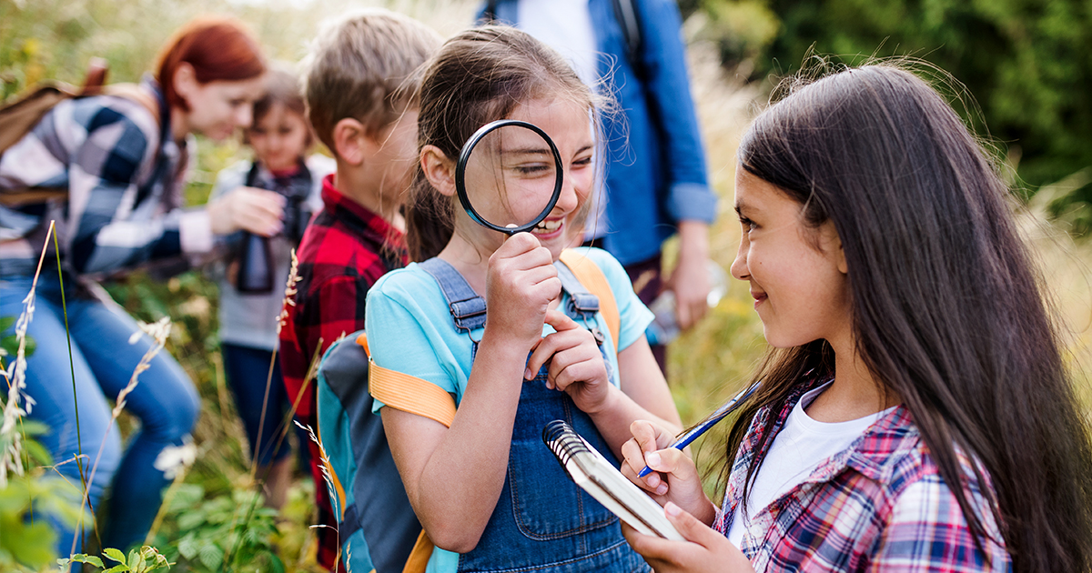 Cuando los niños dan clases en la naturaleza