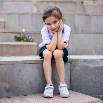 La falta de amor y cariño afecta al desarrollo y madurez de los niños