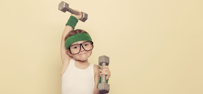Ventajas y desventajas de hacer pesas para los niños