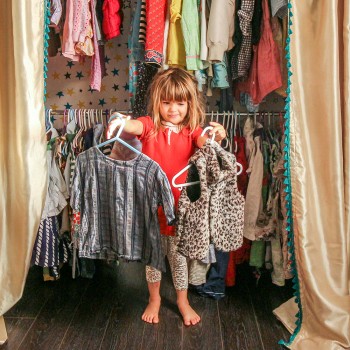 Cambio de armario o closet. Cómo ordenar la ropa de verano de los niños