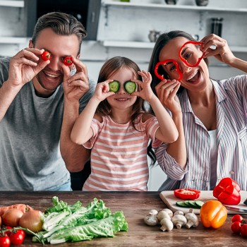 La dieta que ayudará a proteger y reforzar el sistema inmune infantil
