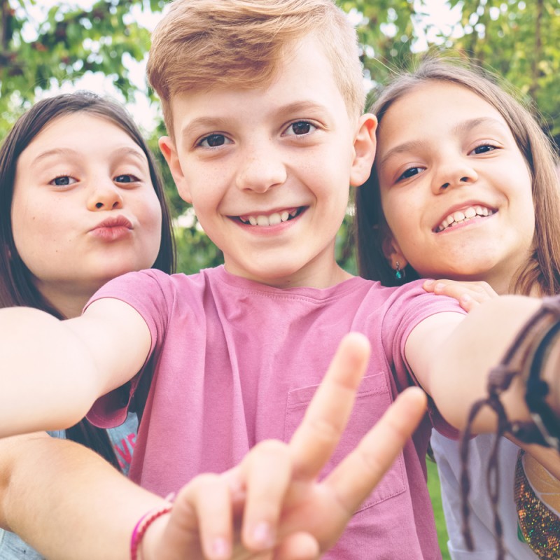 Por qué y cómo usan niños y adolescentes Tik Tok, la red social de moda