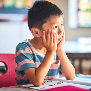 A mi hijo le cuesta atender en clase pero se concentra con la tablet