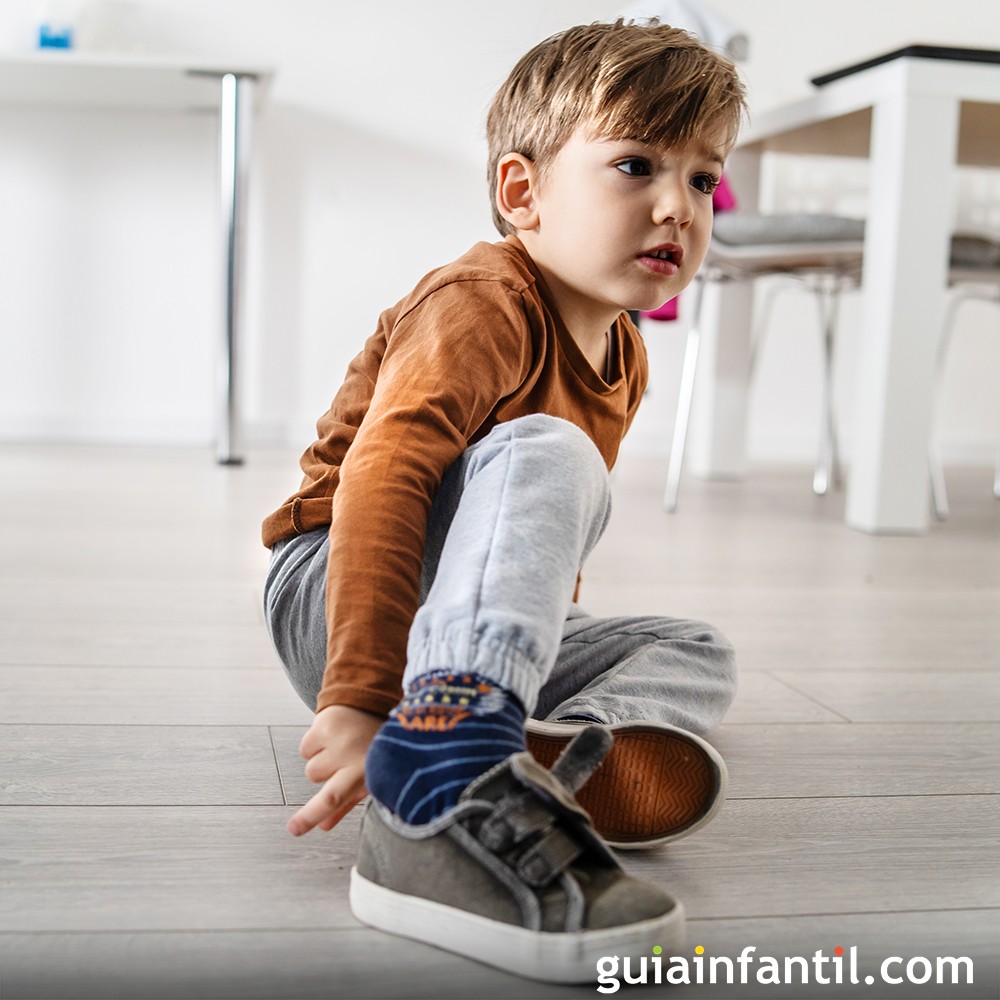 Guía para elegir el mejor calzado para pies de los niños y bebés