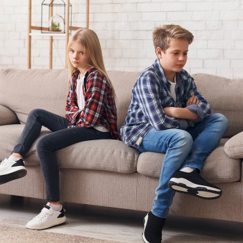 Peleas de hermanos adolescentes - ¿Cómo evitar la rivalidad en casa?