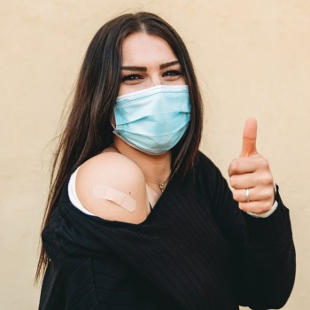 Vacuna de la COVID 19 y consecuencias en la fertilidad femenina y masculina