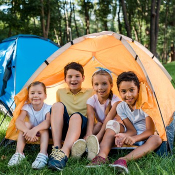 Alocadas películas sobre campamentos de verano de Netflix para niños
