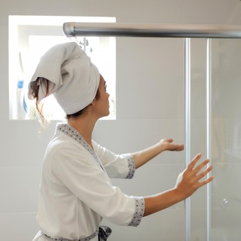 Cuándo y cómo bañarse tras el parto - Cuidados de higiene en posparto