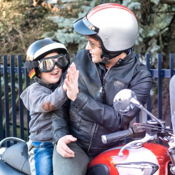 4 consejos de seguridad básicos para llevar a los niños en moto