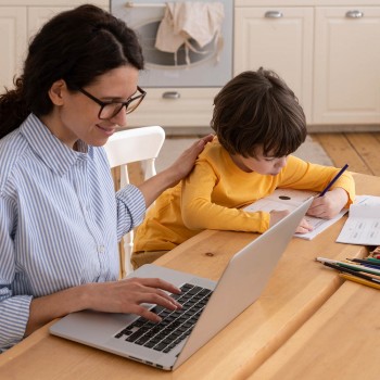 Un dictado al día. Dictados cortos para repasar en julio con los niños