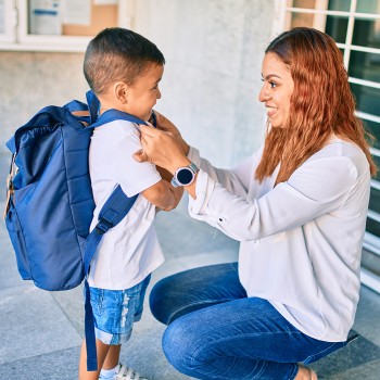 Emociones que los niños llevan en la mochila en la vuelta al colegio
