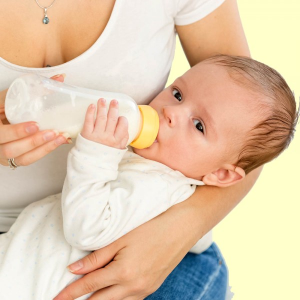 Cilios vena cuadrado Cuánta leche debe tomar el bebé según su edad
