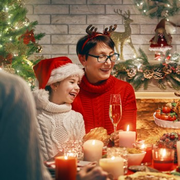 Temas de conversación prohibidos en la cena de Navidad con niños