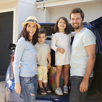13 claves para prevenir accidentes y garantizar la seguridad de la familia en la carretera
