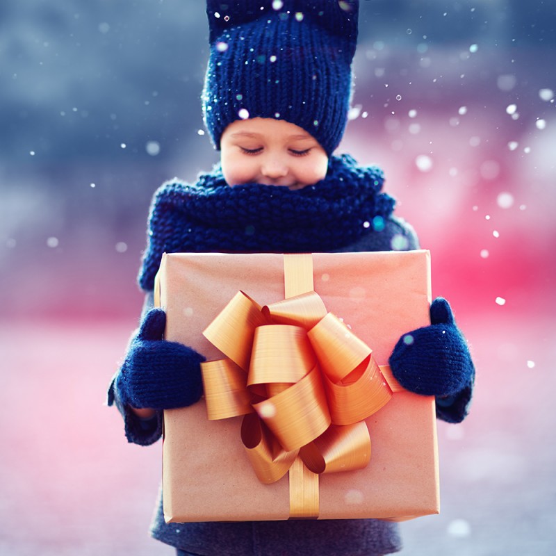 Cuántos regalos de Navidad son demasiados para los niños y les perjudican