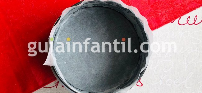 Comienza con el primer paso de tu receta de tronco de Navidad