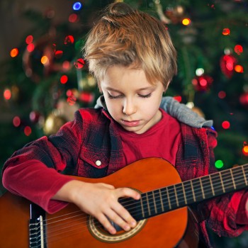 Mix de villancicos con ritmo para bailar y cantar con niños en Navidad