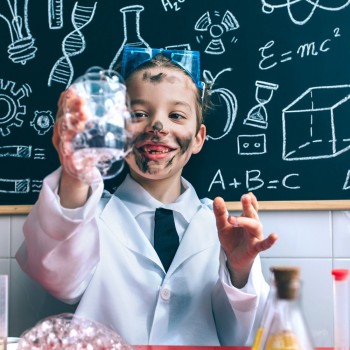 Juguetes recomendados para niños de 6 a 8 años en Navidad