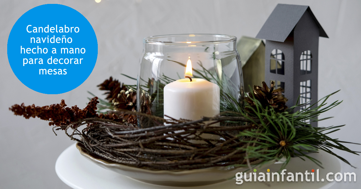 Candelabro navideño hecho a mano para adornar la mesa 