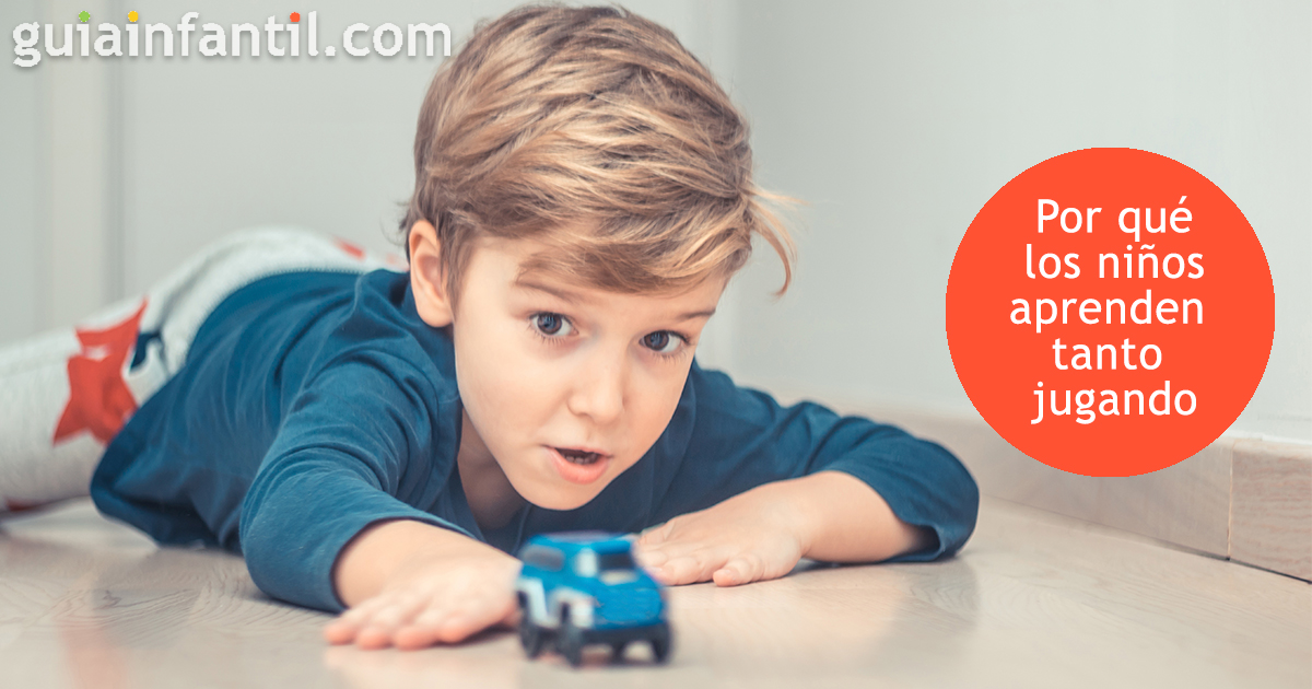 Los niños aprenden al jugar