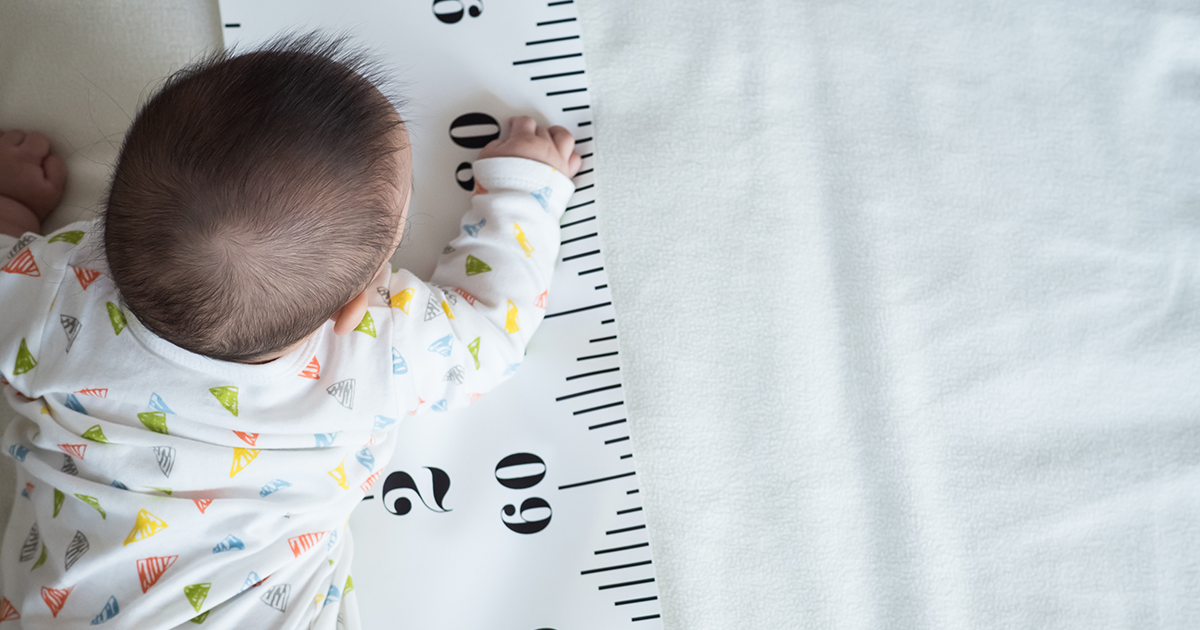 El crecimiento por estirón para los niños