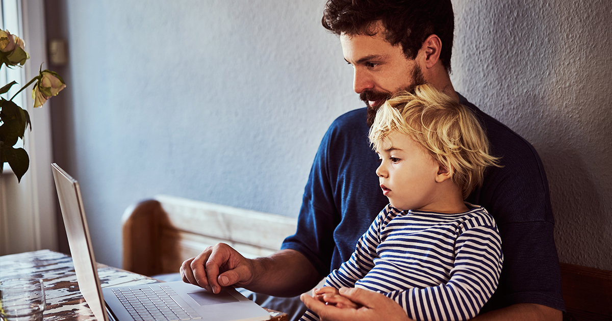 El plan de pantallas para el celular de los niños