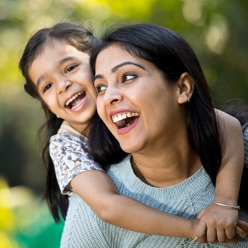 3 hábitos de los padres que quieren criar a niños felices