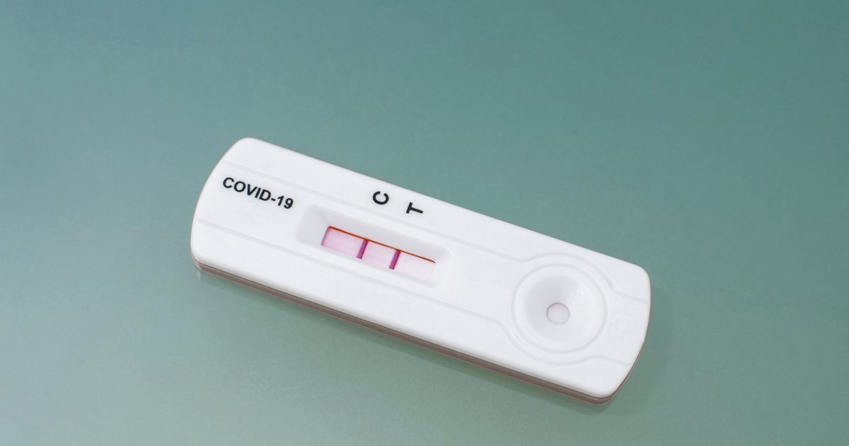 Qué hacer si el resultado del test de antígenos de mi hijo es positivo