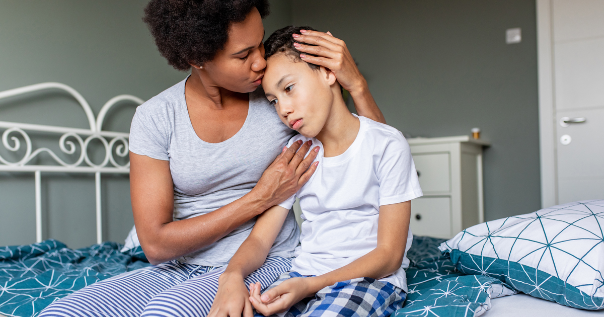 Cómo aliviar el sufrimiento emocional de los niños ante la enfermedad de un familiar