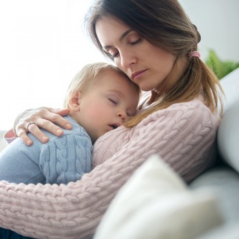 8 tips para mejorar el sueño de los padres