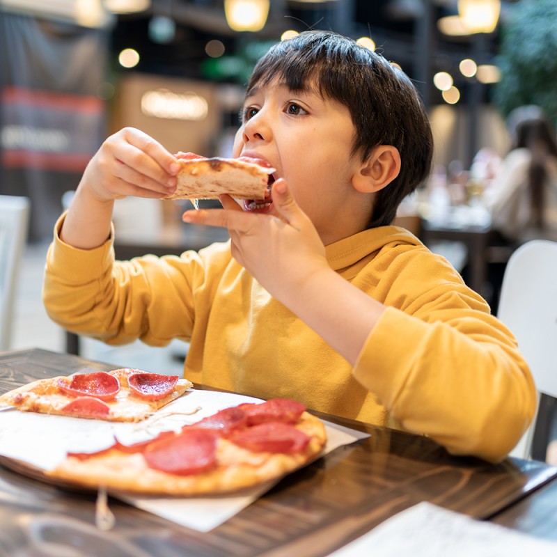Obesidad infantil - Causas, riesgos y menú para niños con sobrepeso
