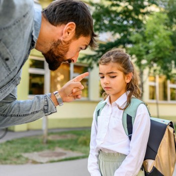 Hijos de padres permisivos frente a hijos de padres autoritarios