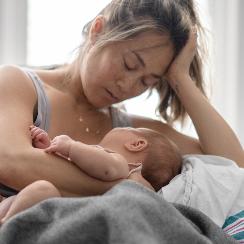 Cómo NO sentirse superada por la maternidad real - Libérate de la culpa