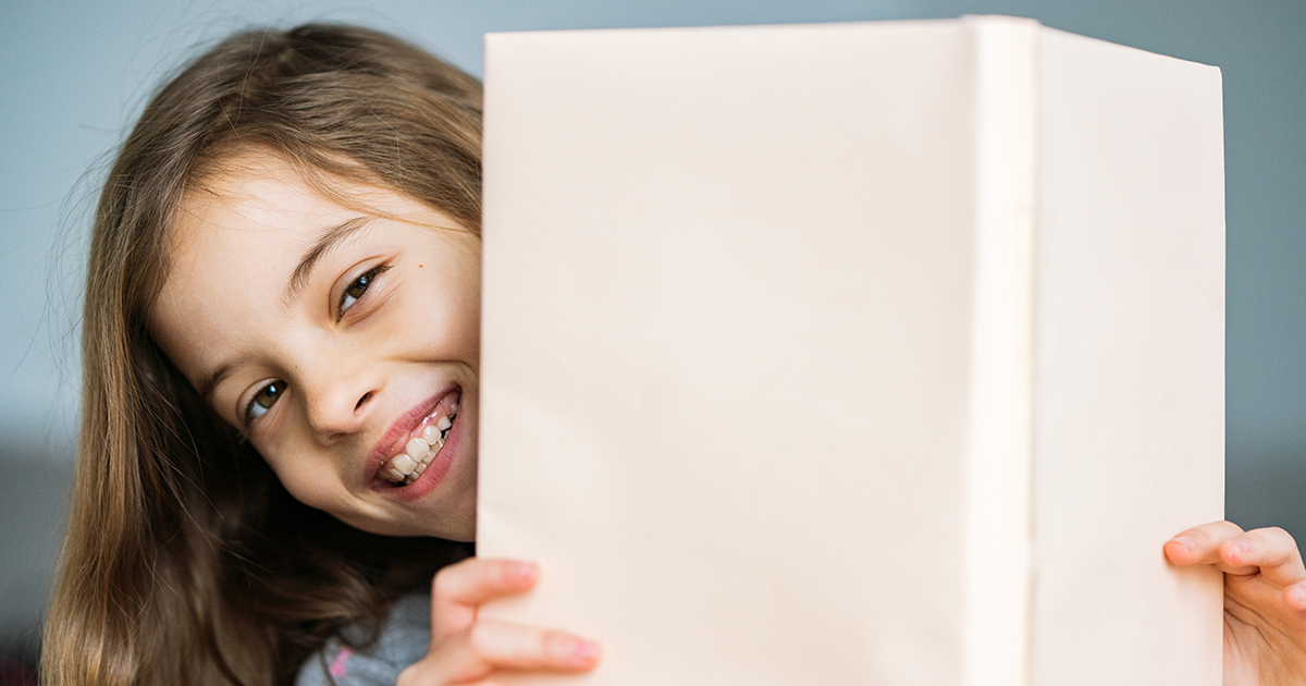 Leer en mayo los cuentos cortos con los niños