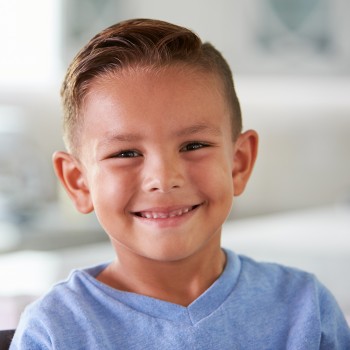 Cómo poner límites a los niños de seis años para que cumplan las normas