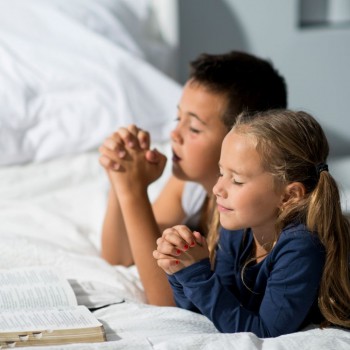 Lecciones que aprenden los niños cuando rezan. El poder de la oración