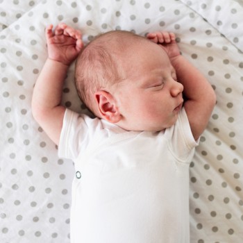Guía para que tu bebé duerma seguro - Tips de la AAP de sueño infantil