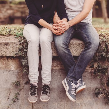 Primera relación de pareja de mi hijo adolescente, ¿demasiado pronto?