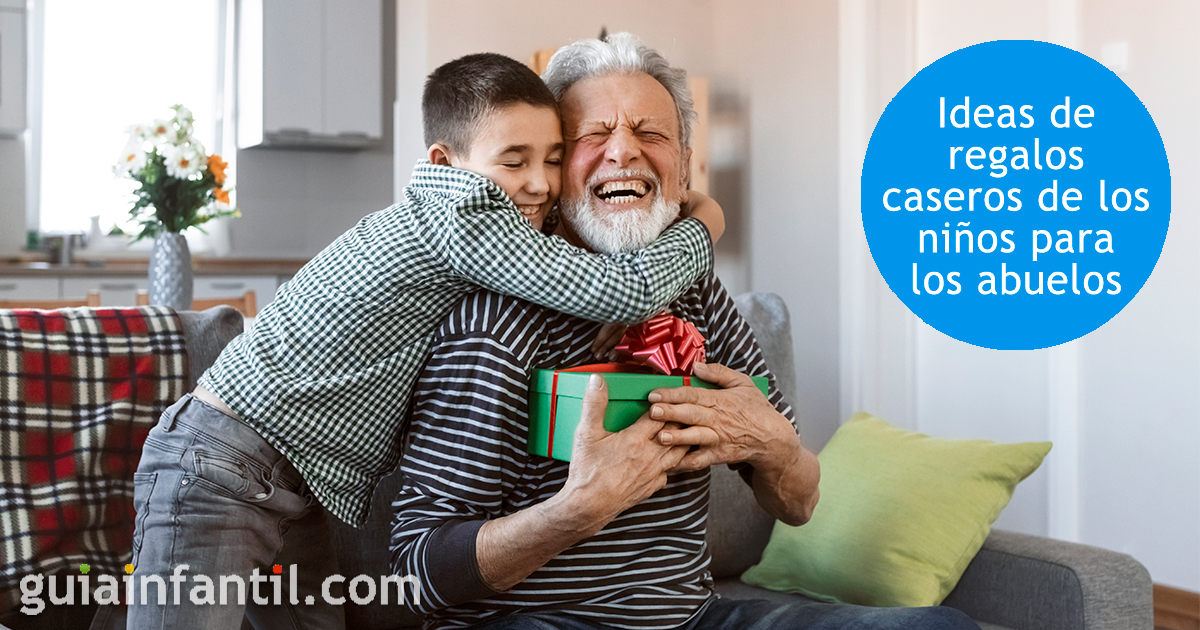 10 ideas de regalos para abuelos modernos (de parte de sus nietos)