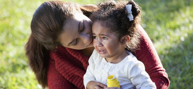 Estas son las consecuencias de no hacer caso a los niños cuando lloran
