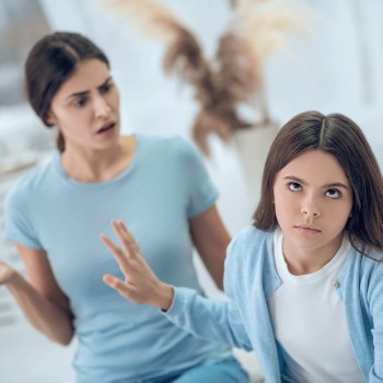 Cómo practicar la comunicación asertiva con los niños (y que funcione)